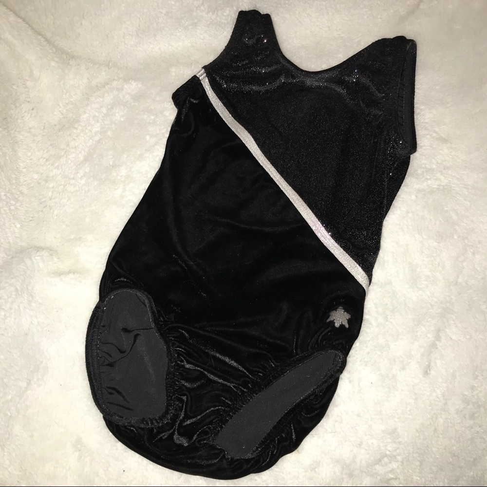 Snowflake Girls Soft Black Leotard Size Medium